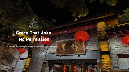 Chengdu Jinli Ancient Street at night, luxury cultural tour with Lotus & Jade Journeys
